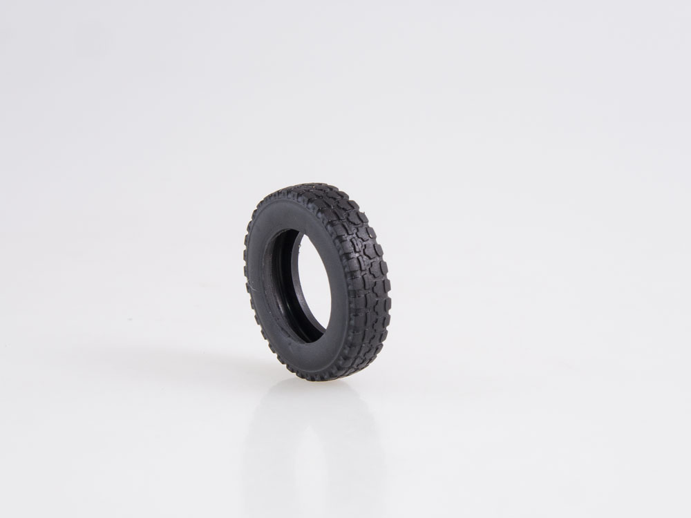 AVD343000807 Покрышки на ГАЗ-53А/3307/ПАЗ-3205 (К-84 8.25R20), (комплект: 7 шт.) AVD Models