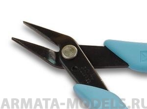 XUR485 Длинноносые плоскогубцы с гладкими губками