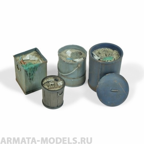 35-0098  Garbage Bins, Type 2