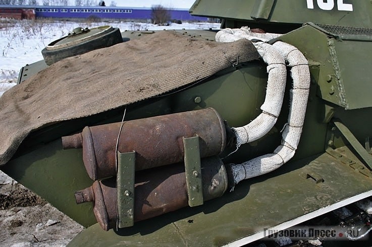 AM35220 Выхлоп «асбест» ультрадетализированный Neo.