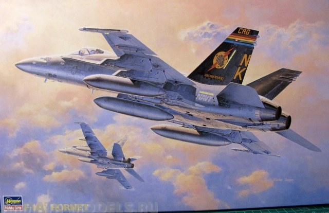 07026 Самолет F-18C Hornet Hasegawa
