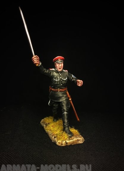 5106ТБ Офицер Корниловских ударных полков бегущий в атаку с шашкой Три Богатыря