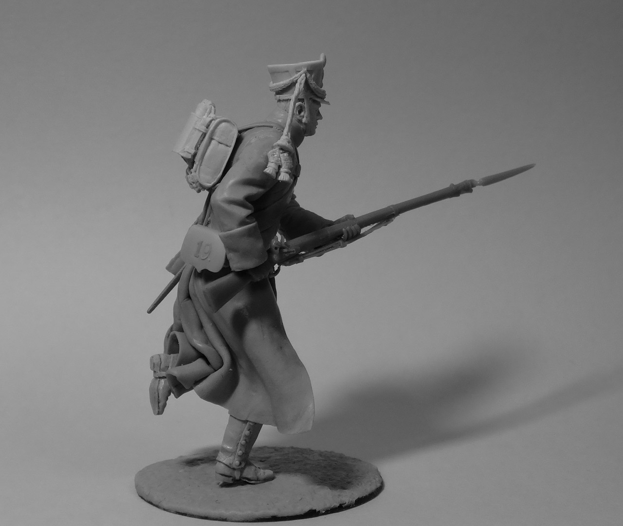 CHM-54032. Егерь 19-го полка, Россия 1812-14 гг. 54 мм. Материал - смола. Chronos Miniatures