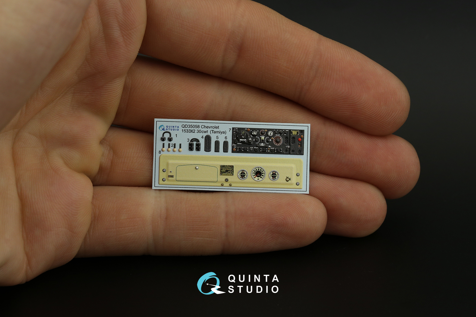 QD35058 3D Декаль интерьера Chevrolet 1533X2 30cwt LRDG (Tamiya)