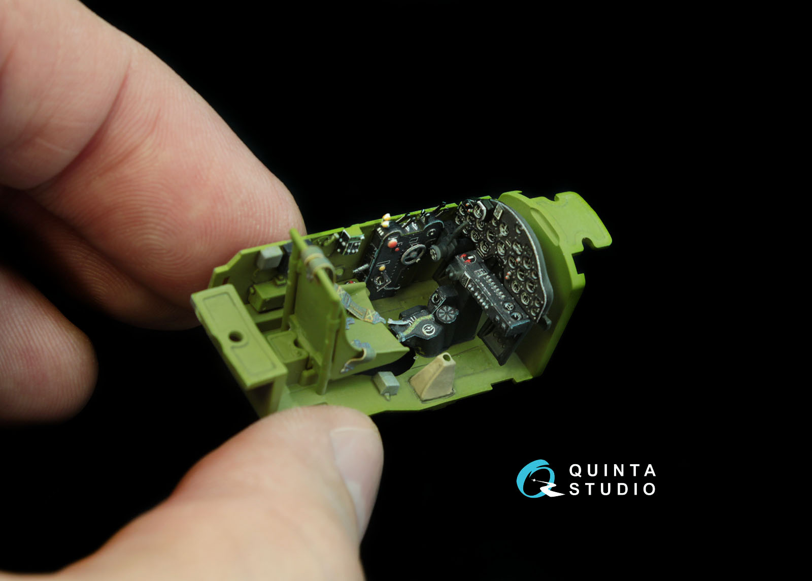 QD48031 1:48 3D Декаль интерьера кабины  P-38F (для модели Tamiya)