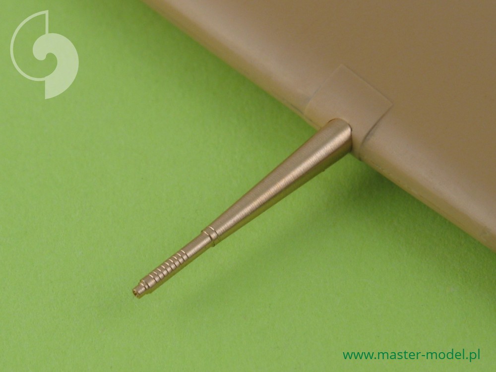 AM-48-003 Набор из 2 стволов 20мм пушки Hispano с пламегасителем для истребителя Supermarine Spitfire Vb