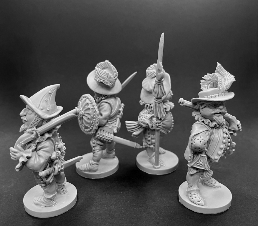 CHM-50.06. Шаржевая миниатюра. Европейская пехота, 1580-90 гг. Набор №1. В комплекте 4 фигуры. 50 мм. Материал - смола. Chronos Miniatures