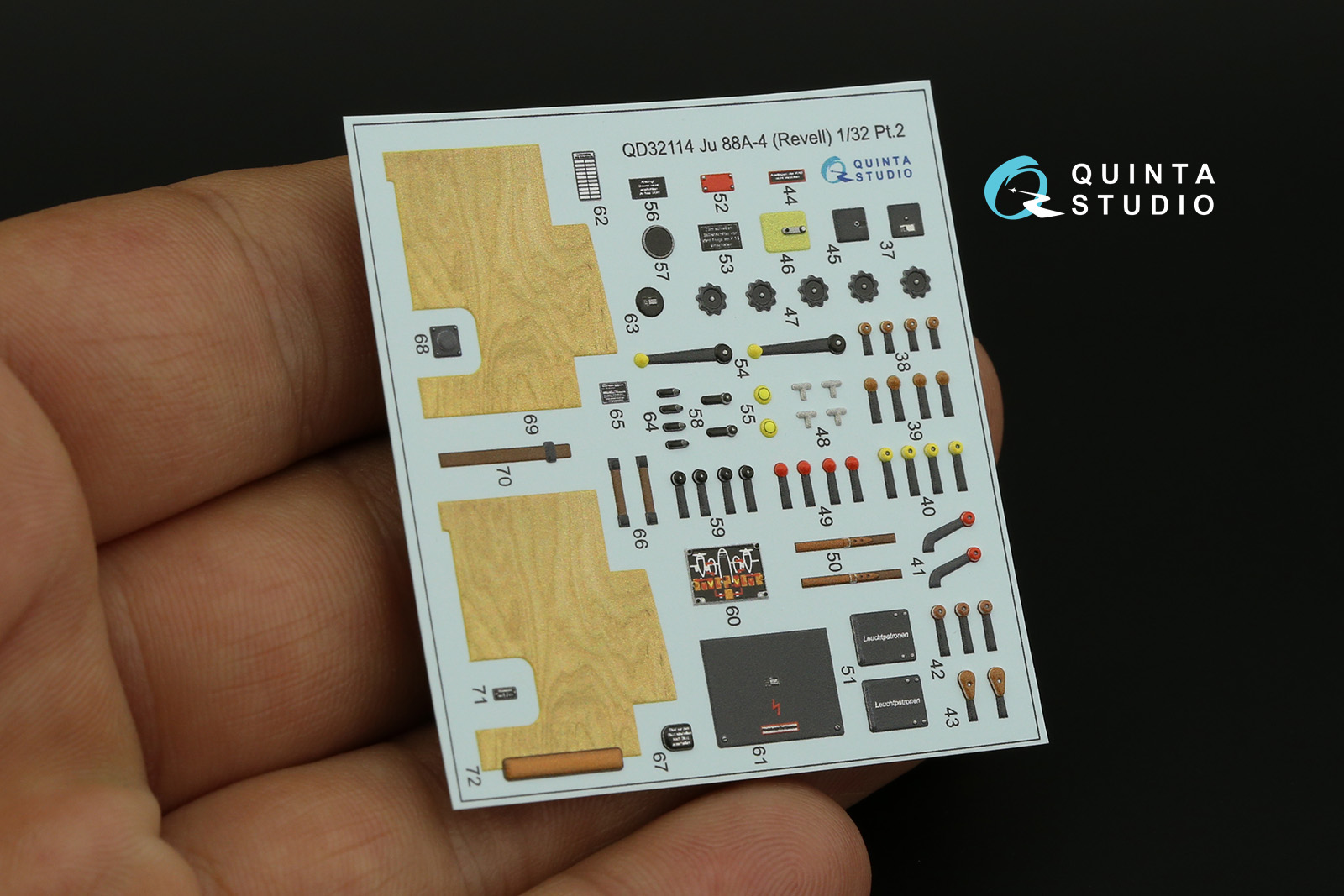 QD32114 3D Декаль интерьера кабины Ju 88A-4 (Revell)