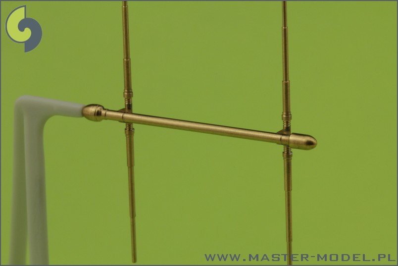 AM-32-039 Немецкая РЛС FuG 220 Lichtenstein SN-2 (используется на ночных истребителях Bf 110, Ju 88 и др.)