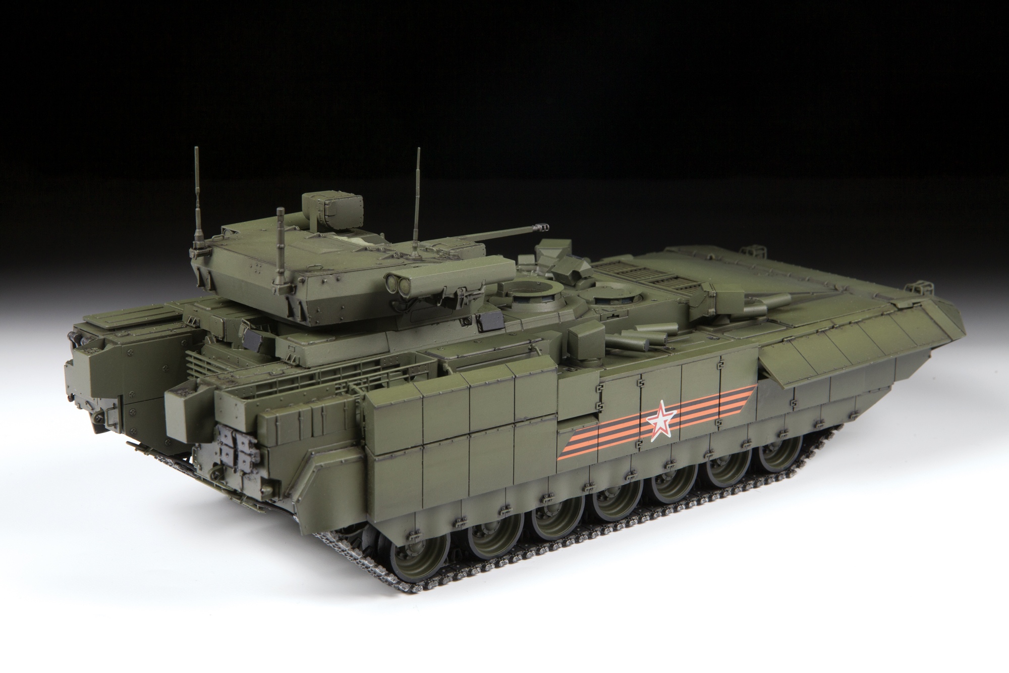 3681 Российская тяжелая боевая машина пехоты ТБМПТ Т-15 Армата 1/35 Звезда