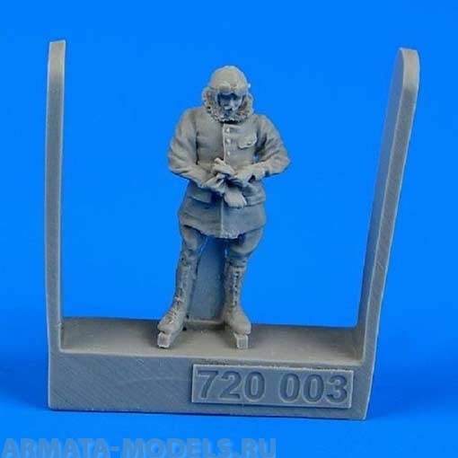 720003AERO Фигура German and Austro-Hungarian Fighter Pilot WWI (1914-1918) 1/72 AEROBONUS