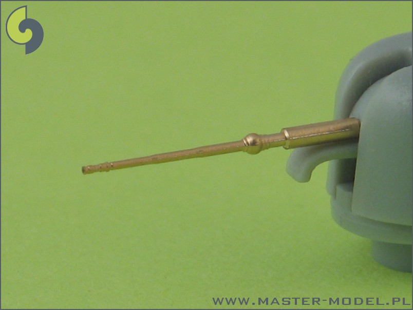 SM-350-035 Орудийные стволы OTO-Melara 76 мм / 62 (3 ) (2шт)