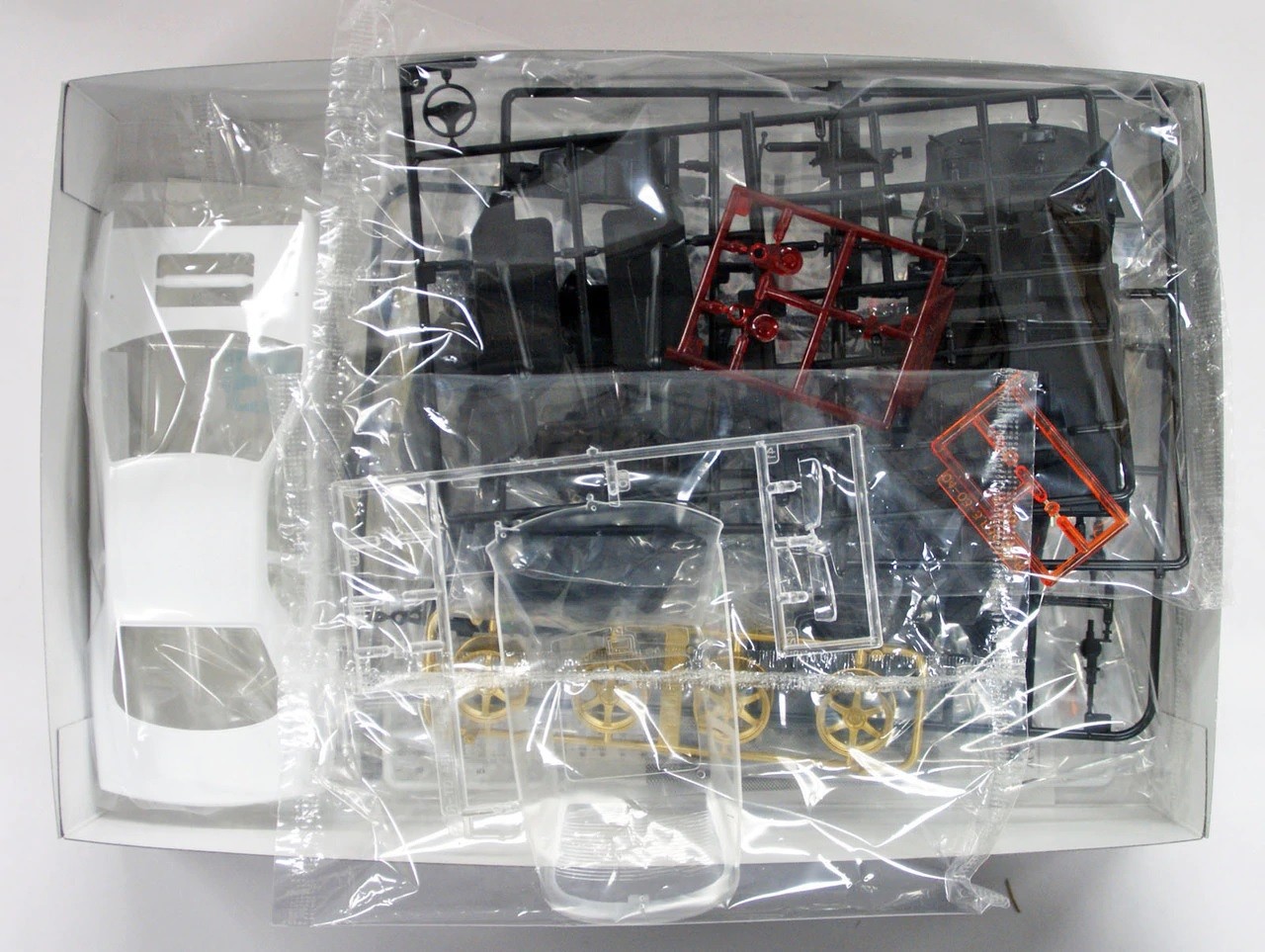 05984 Nissan Skyline GT-R TopSecret BNR34 '02 Aoshima