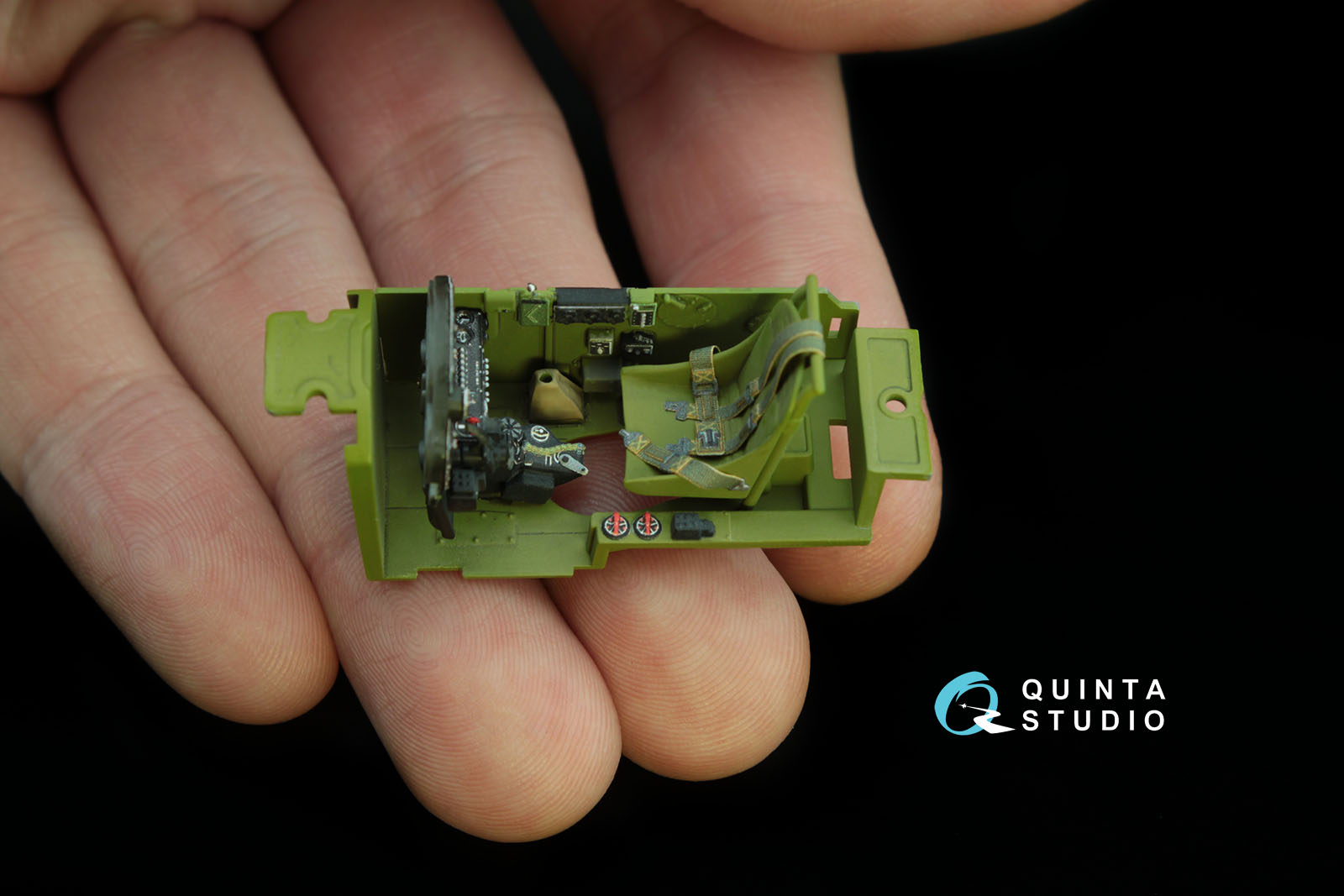 QD48031 1:48 3D Декаль интерьера кабины  P-38F (для модели Tamiya)