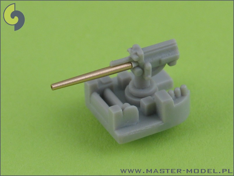 SM-350-027 Вооружение USS San Francisco CA-38 (1942) - 8 (9шт), 5 (8шт), 1,1 (16шт)