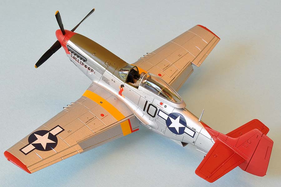 A01004 Сборная модель самолета  North American P-51D Mustang Airfix