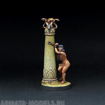 BV-column Игровая миниатюра  girl chaind to column девушка chaind в колонке