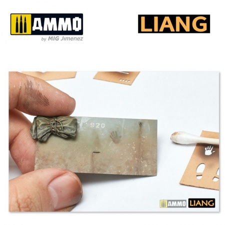 LIANG-0004 Набор трафаретов Handprint & Shoeprint Airbrush Stencils