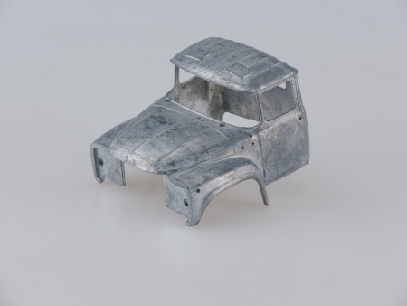 1062KIT Сборная модель Автоцисцерна Живая Рыба АЦЖР (ЗИЛ-130) AVD Models