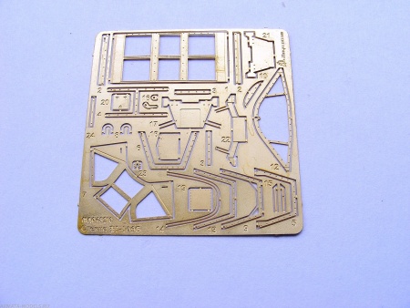 048210 Фонарь Bf-109/G тип Призма